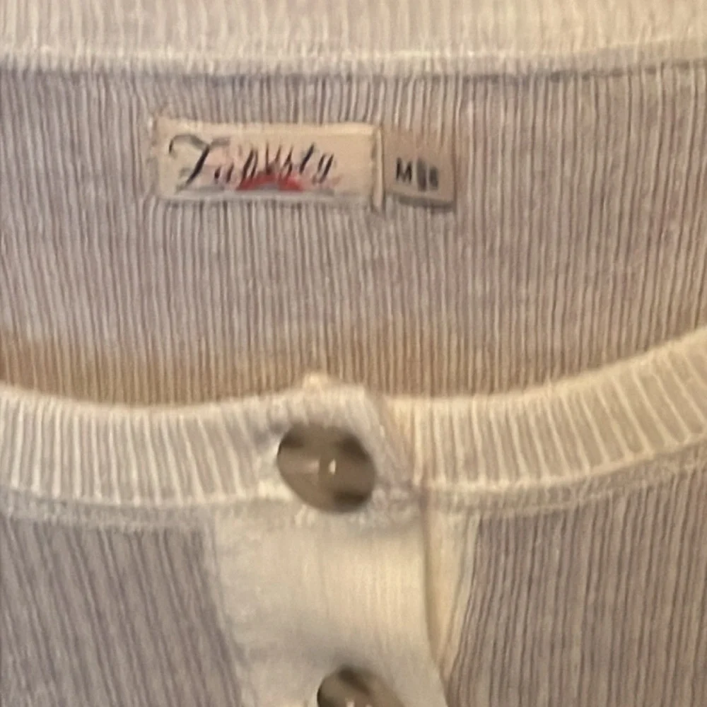 Faherty Shirt - Picture 2 of 9